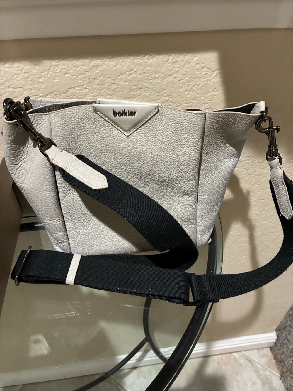 Botkier Women's Light Gray Leather crossbody  Bag